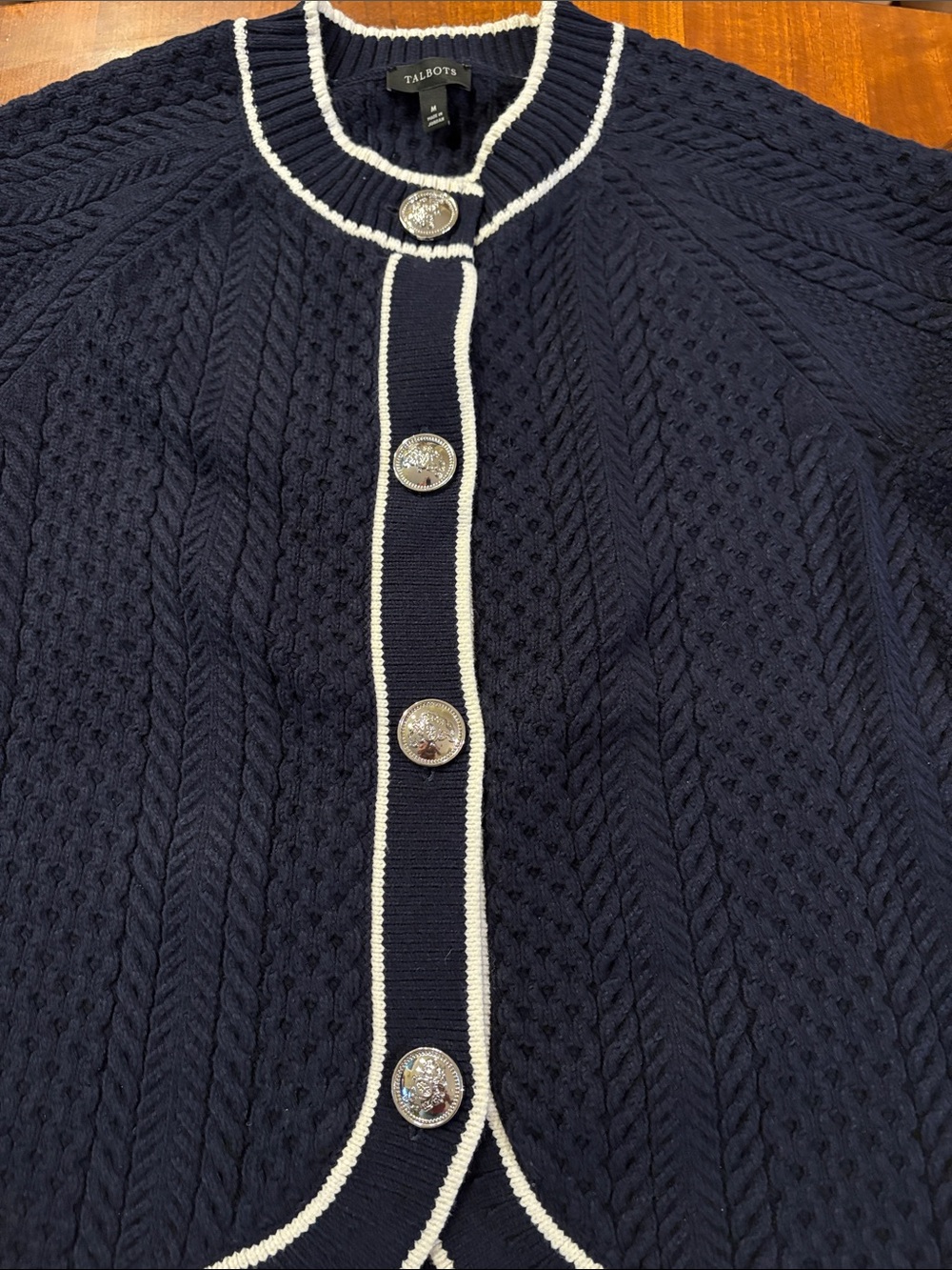 Talbots Women’s Navy Cable Knit Cutaway Cardigan with White Trim - Picture 2 of 9
